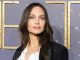 Angelina Jolie a optat pentru dubla mastectomie