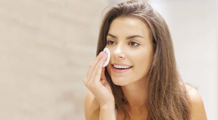 Cele mai bune creme, exfolianti si masti pentru punctele negre