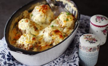 Piept de curcan cu gulii