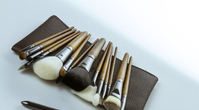 Pensule machiaj profesionale – o selectie cu cele mai bune produse