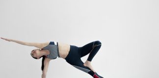 Vedete care practica yoga