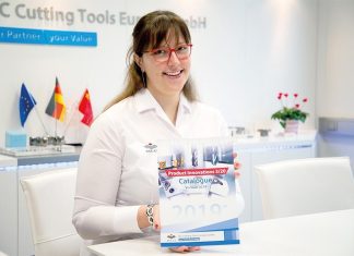 Produse inovatoare care vor ascunde intr-o clipa firele de par albe