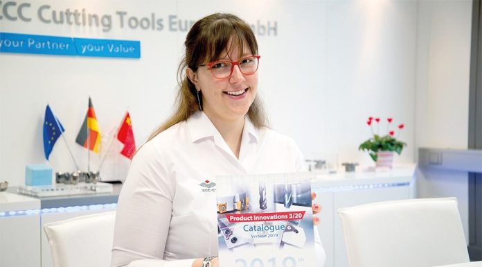 Produse inovatoare care vor ascunde intr-o clipa firele de par albe