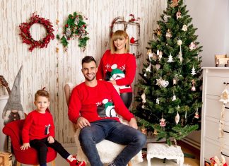 Pulovere de Craciun pentru familie