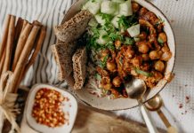 Salata orientala de cartofi si naut