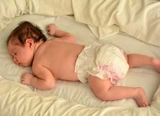 Nu lasa bebelusul sa doarma pe burtica!