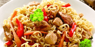 Taitei chinezesti cu pui