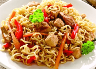 Taitei chinezesti cu pui