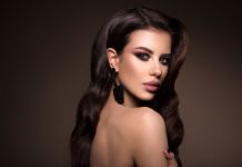 Trucuri de machiaj pentru ochii caprui