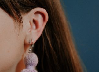 Tinitus sau tiuitul urechilor